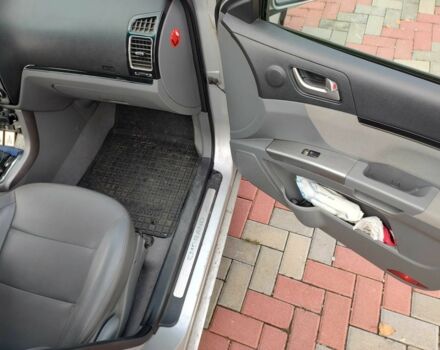 Джилі Емгранд 2013 у Белой Церкве на Automoto.ua Сірий Джилі Емгранд, об'ємом двигуна 1.5 л та пробігом 105 тис. км за 3650 $, фото 7 на Automoto.ua