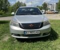 Серый Джили Эмгранд, объемом двигателя 1.5 л и пробегом 246 тыс. км за 3500 $, фото 1 на Automoto.ua