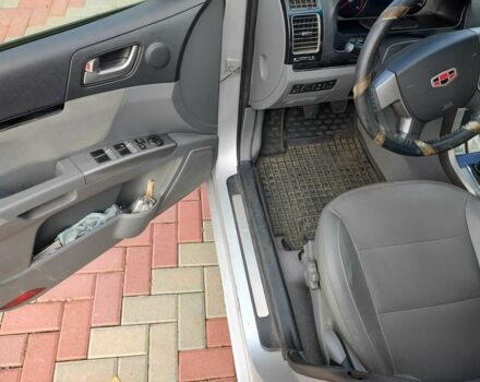 Джилі Емгранд 2013 у Белой Церкве на Automoto.ua Сірий Джилі Емгранд, об'ємом двигуна 1.5 л та пробігом 105 тис. км за 3650 $, фото 8 на Automoto.ua