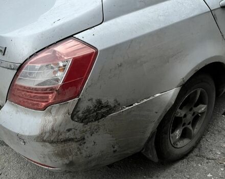 Серый Джили Эмгранд, объемом двигателя 1.8 л и пробегом 110 тыс. км за 1700 $, фото 4 на Automoto.ua