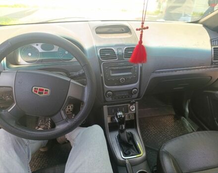 Сірий Джилі Емгранд, об'ємом двигуна 1.8 л та пробігом 220 тис. км за 4400 $, фото 6 на Automoto.ua