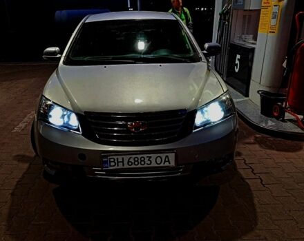 Сірий Джилі Емгранд, об'ємом двигуна 1.8 л та пробігом 220 тис. км за 4400 $, фото 3 на Automoto.ua