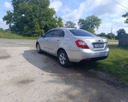 Джили Эмгранд 2014 в Кельменцах на Automoto.ua Серый Джили Эмгранд, объемом двигателя 1.5 л и пробегом 145 тыс. км за 3500 $, фото 5 на Automoto.ua