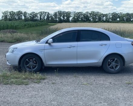 Сірий Джилі Емгранд, об'ємом двигуна 1.8 л та пробігом 170 тис. км за 3500 $, фото 1 на Automoto.ua