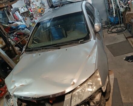 Серый Джили Эмгранд, объемом двигателя 1.8 л и пробегом 230 тыс. км за 850 $, фото 1 на Automoto.ua