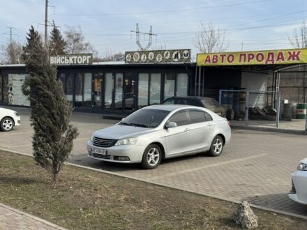 Сірий Джилі Емгранд, об'ємом двигуна 1.8 л та пробігом 200 тис. км за 2550 $, фото 1 на Automoto.ua