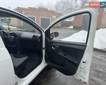 Білий Джилі ГЦ2, об'ємом двигуна 1.34 л та пробігом 80 тис. км за 2900 $, фото 26 на Automoto.ua