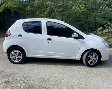 Белый Джили ГЦ2, объемом двигателя 1.34 л и пробегом 114 тыс. км за 2700 $, фото 3 на Automoto.ua