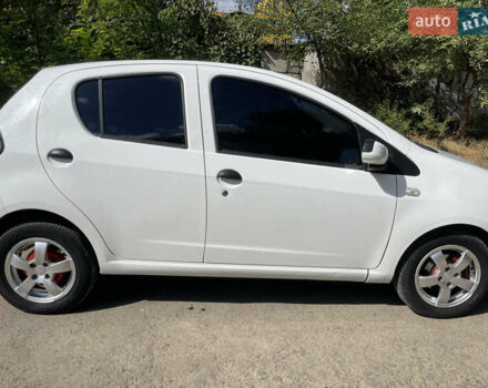 Белый Джили ГЦ2, объемом двигателя 1.34 л и пробегом 114 тыс. км за 2700 $, фото 15 на Automoto.ua