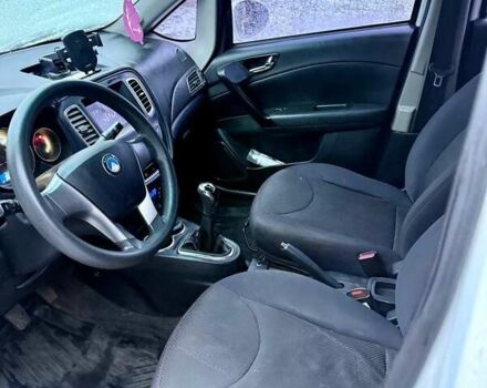 Білий Джилі ГЦ5, об'ємом двигуна 1.5 л та пробігом 84 тис. км за 3700 $, фото 6 на Automoto.ua
