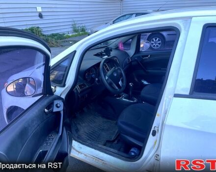 Белый Джили ГЦ5, объемом двигателя 1.5 л и пробегом 84 тыс. км за 2700 $, фото 3 на Automoto.ua