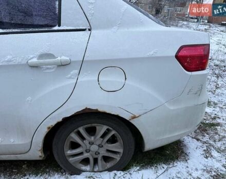 Білий Джилі ГЦ5, об'ємом двигуна 1.5 л та пробігом 84 тис. км за 3700 $, фото 5 на Automoto.ua