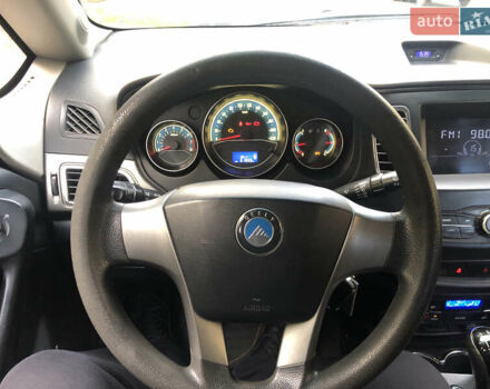 Джили ГЦ5 2014 в Киеве на Automoto.ua Синий Джили ГЦ5, объемом двигателя 1.5 л и пробегом 62 тыс. км за 5500 $, фото 14 на Automoto.ua