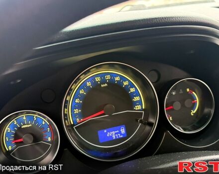 Синий Джили ГЦ5, объемом двигателя 1.5 л и пробегом 17200 тыс. км за 2900 $, фото 5 на Automoto.ua