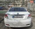 Білий Джилі ГЦ7, об'ємом двигуна 1.5 л та пробігом 106 тис. км за 3800 $, фото 1 на Automoto.ua