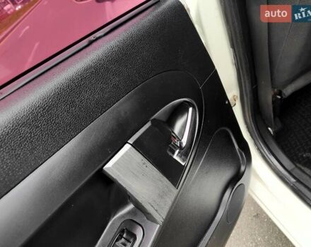 Білий Джилі ГХ2, об'ємом двигуна 1.34 л та пробігом 155 тис. км за 1990 $, фото 35 на Automoto.ua