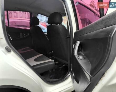 Білий Джилі ГХ2, об'ємом двигуна 1.34 л та пробігом 155 тис. км за 1990 $, фото 48 на Automoto.ua