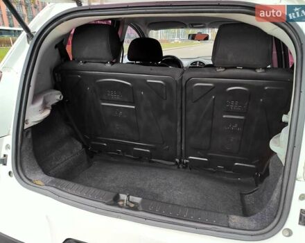 Білий Джилі ГХ2, об'ємом двигуна 1.34 л та пробігом 155 тис. км за 1990 $, фото 14 на Automoto.ua