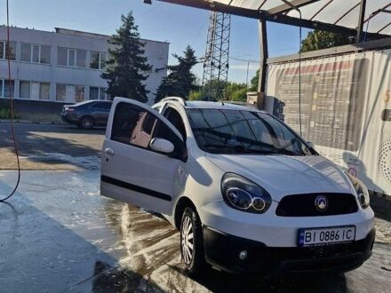 Білий Джилі ГХ2, об'ємом двигуна 1.34 л та пробігом 144 тис. км за 2300 $, фото 1 на Automoto.ua