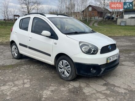 Білий Джилі ГХ2, об'ємом двигуна 1.34 л та пробігом 48 тис. км за 2550 $, фото 1 на Automoto.ua