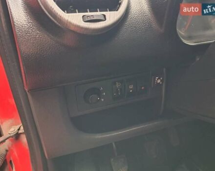 Джили ГХ2 2013 в Полтаве на Automoto.ua Красный Джили ГХ2, объемом двигателя 1.34 л и пробегом 115 тыс. км за 2850 $, фото 27 на Automoto.ua