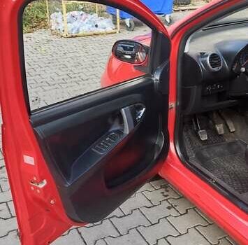 Червоний Джилі ГХ2, об'ємом двигуна 1.34 л та пробігом 74 тис. км за 2700 $, фото 10 на Automoto.ua