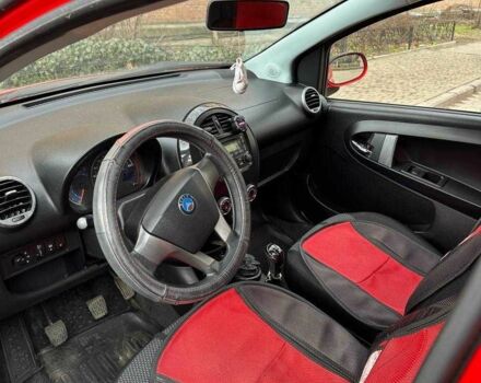 Красный Джили ГХ2, объемом двигателя 1.3 л и пробегом 52 тыс. км за 5000 $, фото 1 на Automoto.ua