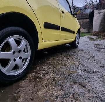 Жовтий Джилі ГХ2, об'ємом двигуна 1.34 л та пробігом 114 тис. км за 2500 $, фото 3 на Automoto.ua