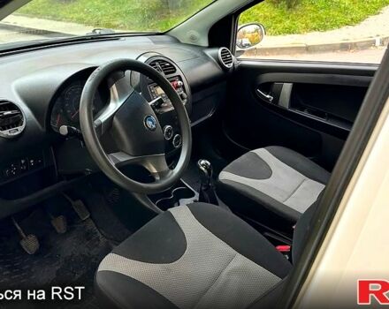 Белый Джили ГХ, объемом двигателя 1.3 л и пробегом 186 тыс. км за 2800 $, фото 7 на Automoto.ua