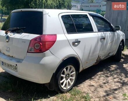 Белый Джили МК-2, объемом двигателя 1.5 л и пробегом 157 тыс. км за 2000 $, фото 3 на Automoto.ua