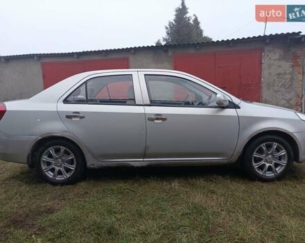 Серый Джили МК-2, объемом двигателя 1.5 л и пробегом 150 тыс. км за 1550 $, фото 2 на Automoto.ua