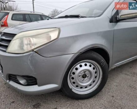 Серый Джили МК-2, объемом двигателя 1.5 л и пробегом 193 тыс. км за 2500 $, фото 2 на Automoto.ua