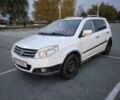 Білий Джилі МК Крос, об'ємом двигуна 1.5 л та пробігом 142 тис. км за 5000 $, фото 1 на Automoto.ua