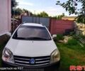 Белый Джили МК Кросс, объемом двигателя 1.5 л и пробегом 116 тыс. км за 2600 $, фото 2 на Automoto.ua