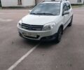 Белый Джили МК Кросс, объемом двигателя 1.5 л и пробегом 92 тыс. км за 3600 $, фото 2 на Automoto.ua