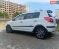 Білий Джилі МК Крос, об'ємом двигуна 1.5 л та пробігом 57 тис. км за 4850 $, фото 1 на Automoto.ua