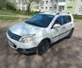 Белый Джили МК Кросс, объемом двигателя 1.5 л и пробегом 125 тыс. км за 2600 $, фото 1 на Automoto.ua