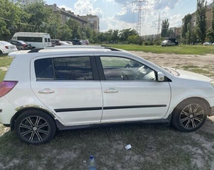 Белый Джили МК Кросс, объемом двигателя 1.5 л и пробегом 111 тыс. км за 3100 $, фото 9 на Automoto.ua