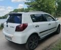 Белый Джили МК Кросс, объемом двигателя 1.5 л и пробегом 125 тыс. км за 1400 $, фото 5 на Automoto.ua