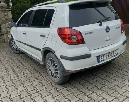 Білий Джилі МК Крос, об'ємом двигуна 1.5 л та пробігом 790 тис. км за 3000 $, фото 2 на Automoto.ua