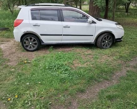 Білий Джилі МК Крос, об'ємом двигуна 1.5 л та пробігом 129 тис. км за 3300 $, фото 9 на Automoto.ua
