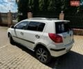 Білий Джилі МК Крос, об'ємом двигуна 1.5 л та пробігом 60 тис. км за 3500 $, фото 2 на Automoto.ua