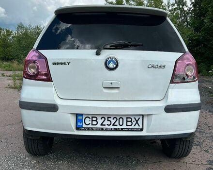 Білий Джилі МК Крос, об'ємом двигуна 1.5 л та пробігом 137 тис. км за 3500 $, фото 1 на Automoto.ua