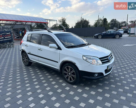 Білий Джилі МК Крос, об'ємом двигуна 1.5 л та пробігом 81 тис. км за 3200 $, фото 1 на Automoto.ua