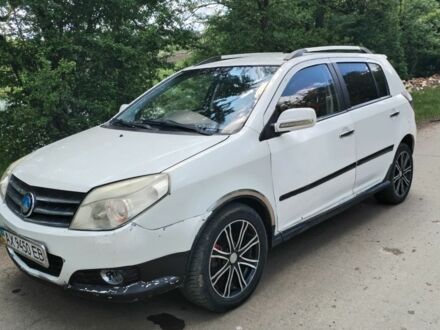 Белый Джили МК Кросс, объемом двигателя 1.5 л и пробегом 125 тыс. км за 800 $, фото 1 на Automoto.ua