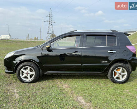 Чорний Джилі МК Крос, об'ємом двигуна 1.5 л та пробігом 225 тис. км за 3500 $, фото 1 на Automoto.ua