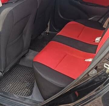 Чорний Джилі МК Крос, об'ємом двигуна 1.5 л та пробігом 100 тис. км за 3900 $, фото 2 на Automoto.ua