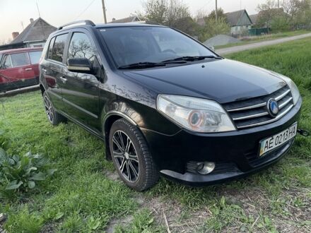 Джили МК Кросс 2012 в Павлограде на Automoto.ua Черный Джили МК Кросс, объемом двигателя 1.5 л и пробегом 1000 тыс. км за 4000 $, фото 1 на Automoto.ua