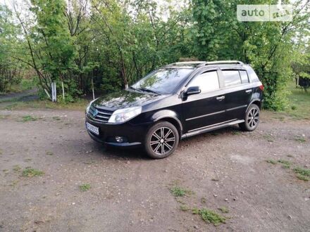 Джилі МК Крос 2013 у Петрово на Automoto.ua Чорний Джилі МК Крос, об'ємом двигуна 1.5 л та пробігом 108 тис. км за 4200 $, фото 1 на Automoto.ua