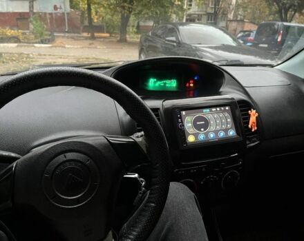 Красный Джили МК Кросс, объемом двигателя 1.5 л и пробегом 230 тыс. км за 1000 $, фото 8 на Automoto.ua